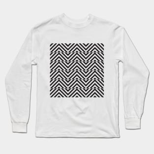 Black and white displaced chevron zigzag pattern Long Sleeve T-Shirt